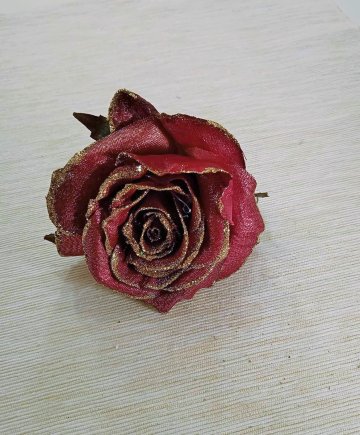 květ růže vánoční 9 cm 12036